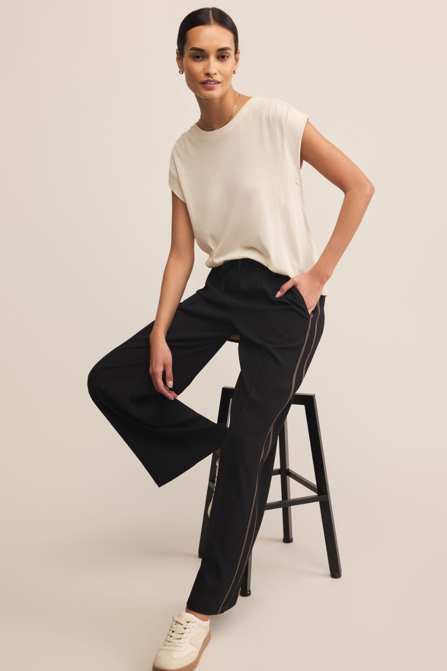 Z SUPPLY - SAUNDER TRACK PANT BLACK – swirlboutique