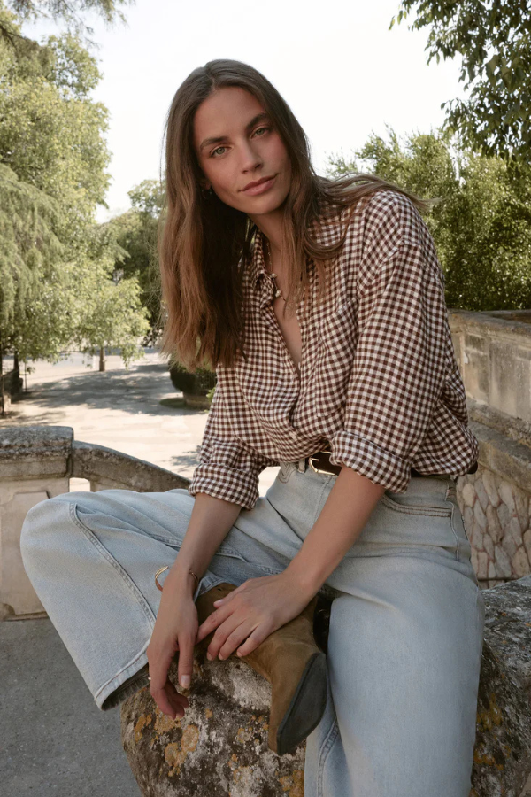 Z SUPPLY - RIVER PLAID BUTTON UP CHOCOLATE CHERRY