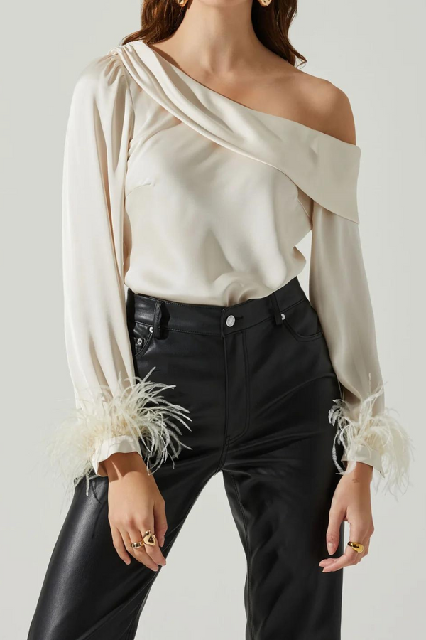 ASTR THE LABEL - DAWN OFF SHOULDER FEATHER TRIM TOP CHAMPAGNE