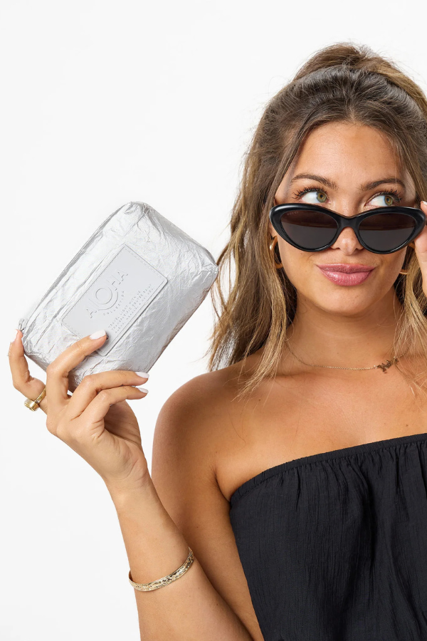 ALOHA - MINI POUCH MONOCHROME SILVER
