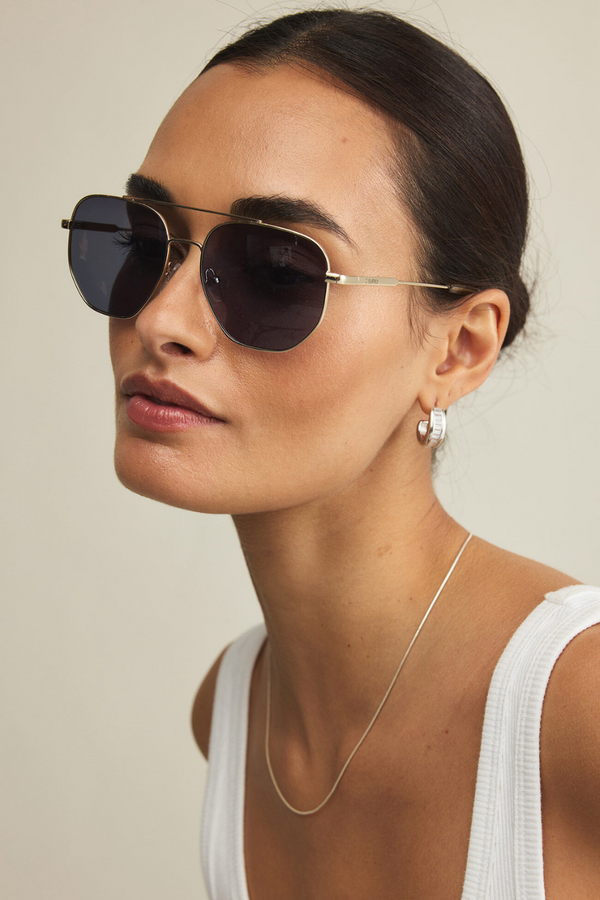 Z SUPPLY - HIGHWAY SUNGLASSES GOLD GREY