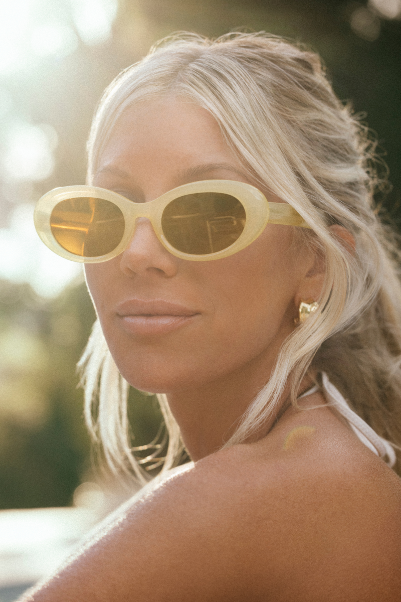Z SUPPLY X THE SALTY BLONDE - DAYGLOW SUNGLASSES LIMONCELLO