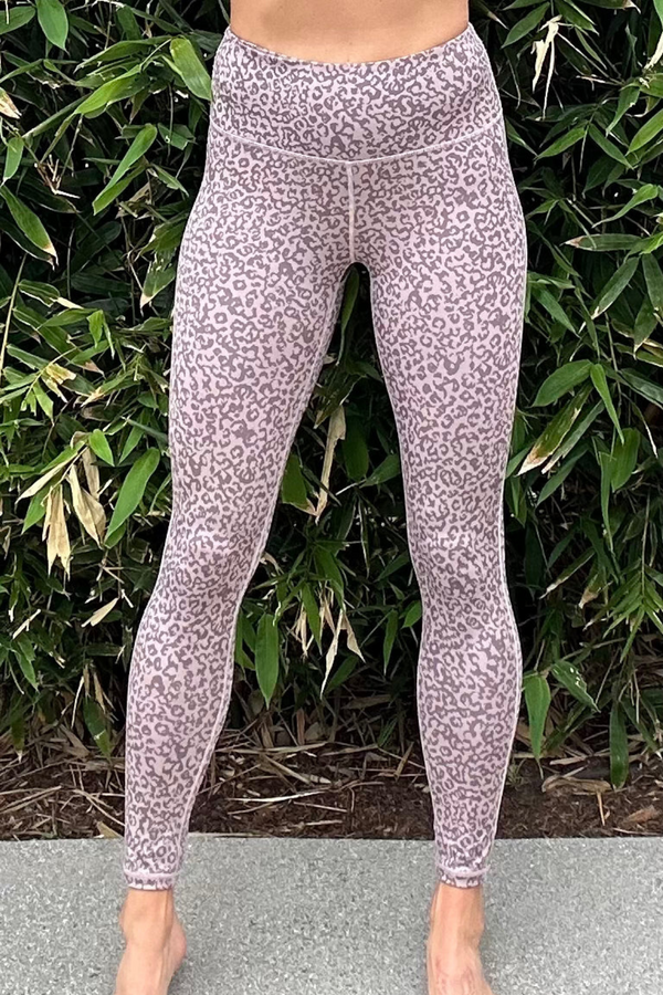 GP FEATHER - LEOPARD FOIL HIGH WAISTED LEGGINGS GOLD LEOPARD