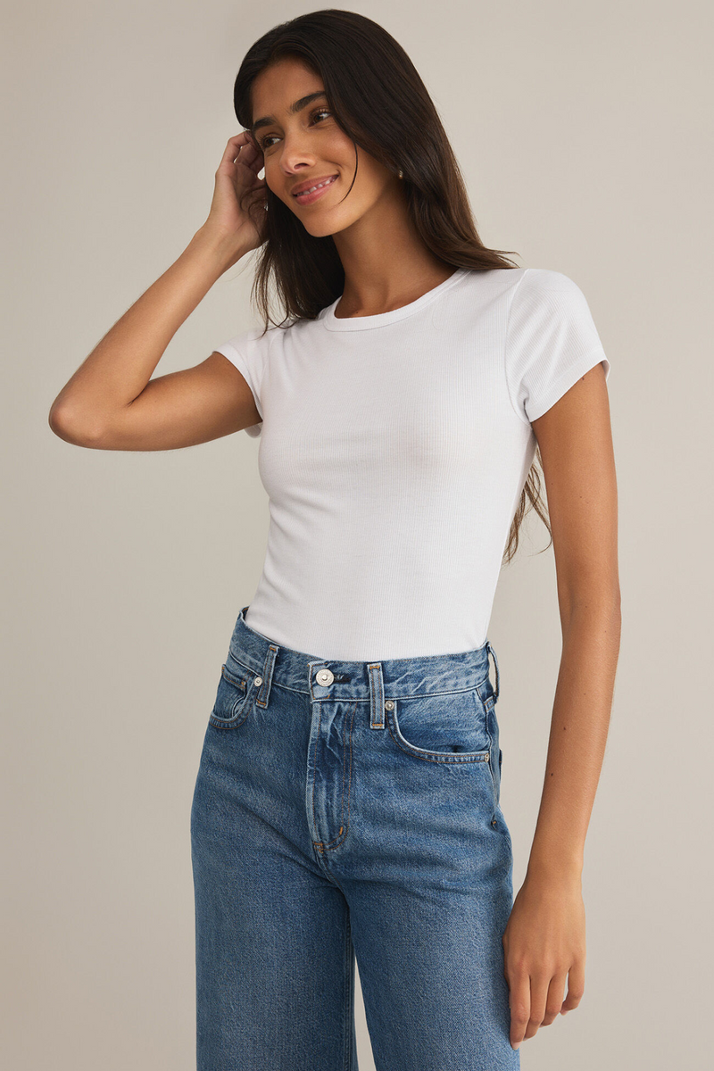 Z SUPPLY - AVERY FITTED RIB TEE WHITE