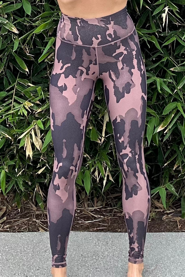 GP FEATHER - GLITTER CAMO HIGH WAIST LEGGINGS