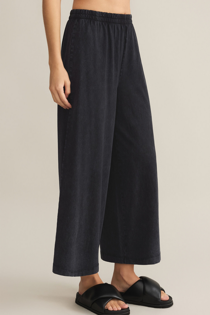 Z SUPPLY - SCOUT JERSEY FLARE PANT BLACK