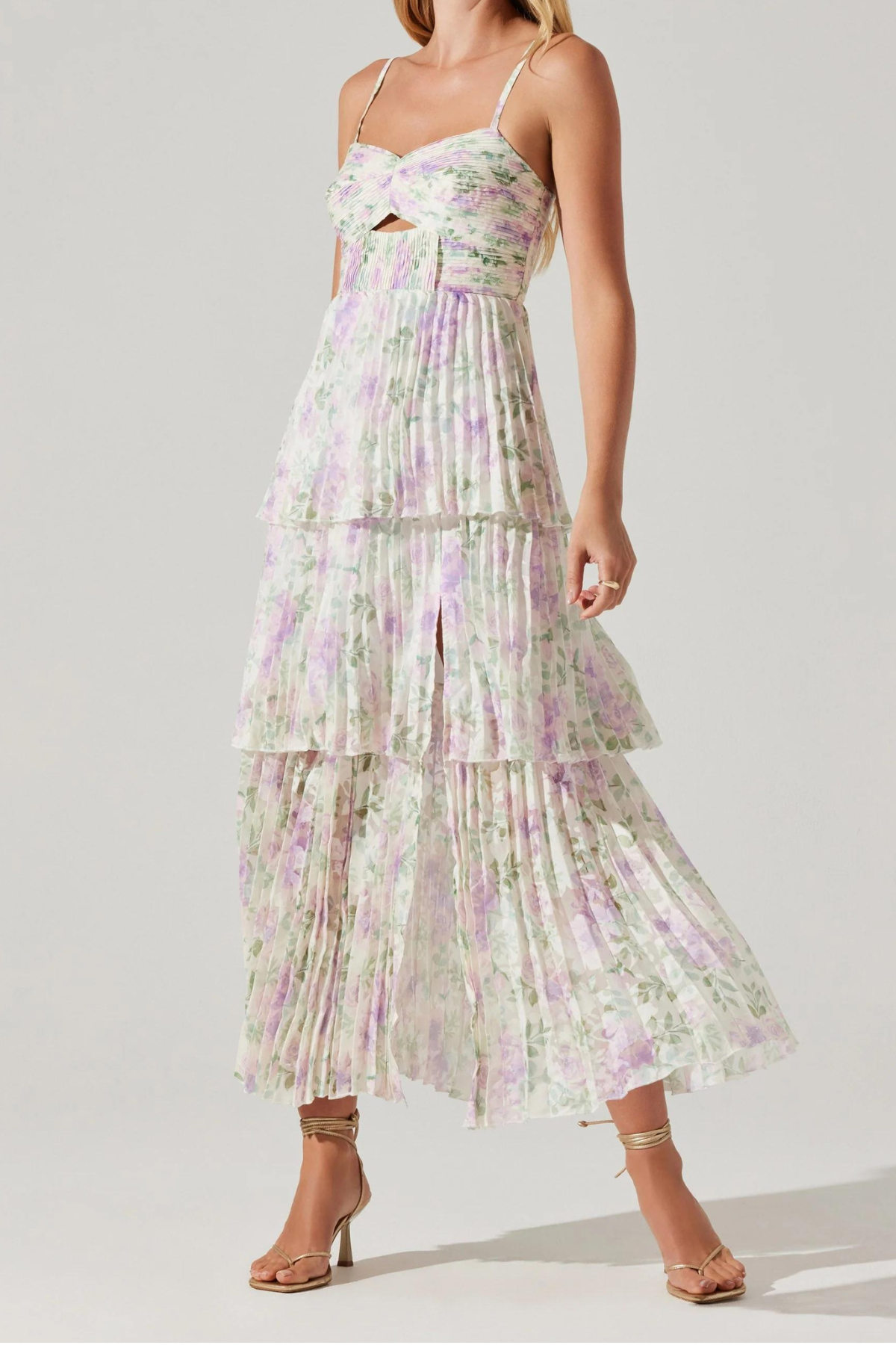 ASTR THE LABEL - EMMI FRONT CUTOUT TIERED DRESS – swirlboutique