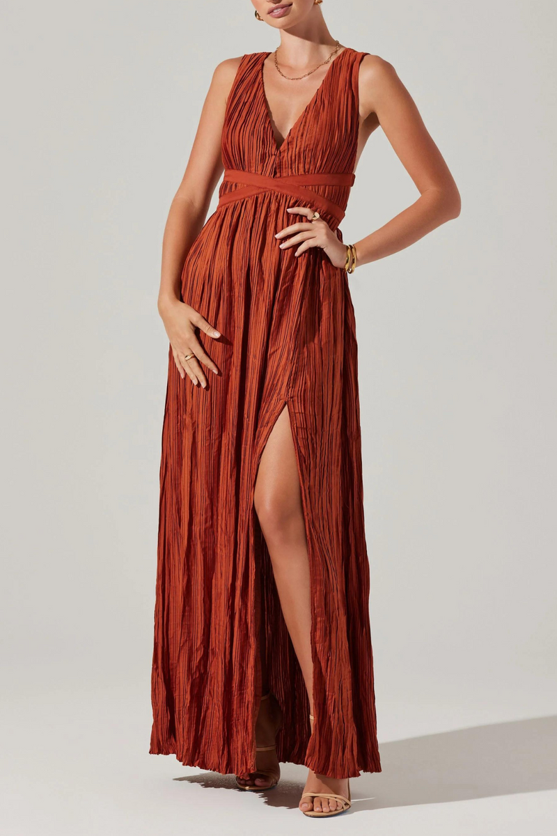 ASTR THE LABEL - TENSI PLEATED MAXI DRESS