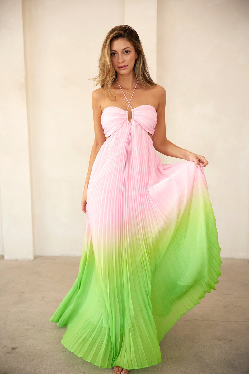 GP FEATHER - SWEETHEART NECK PLEATED MAXI HALTER DRESS