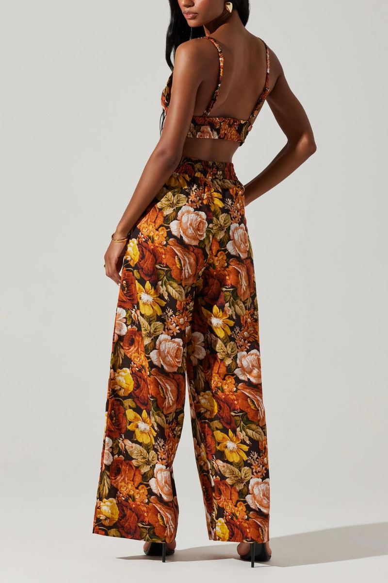 ASTR THE LABEL - TEVY FLORAL CROP TOP