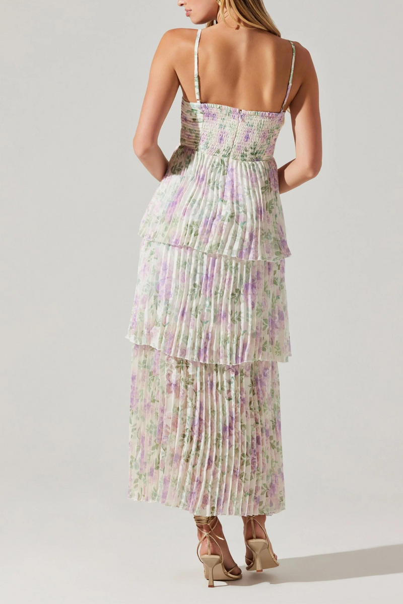 ASTR THE LABEL - EMMI FRONT CUTOUT TIERED DRESS