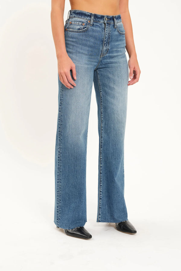 DAZE - FAR OUT HIGH RISE WIDE LEG JEAN STUNNER