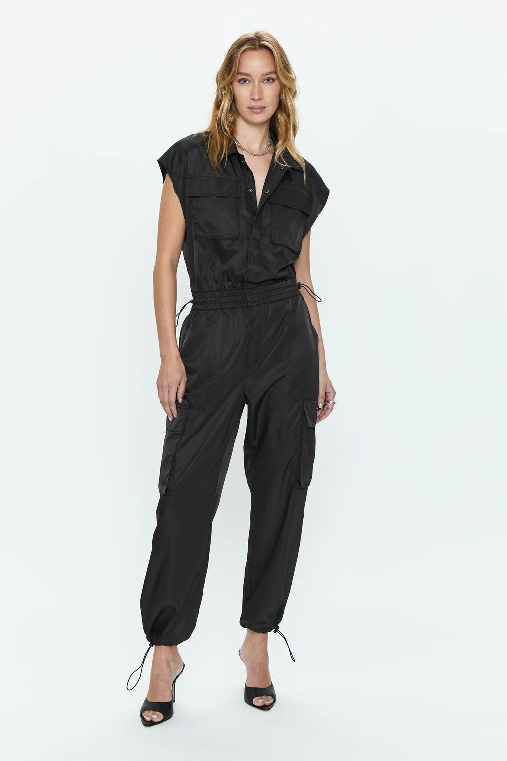 【PORTERNA】Comes Smoke Jumpsuit Kimora Satin Jumpsuit | GUESS