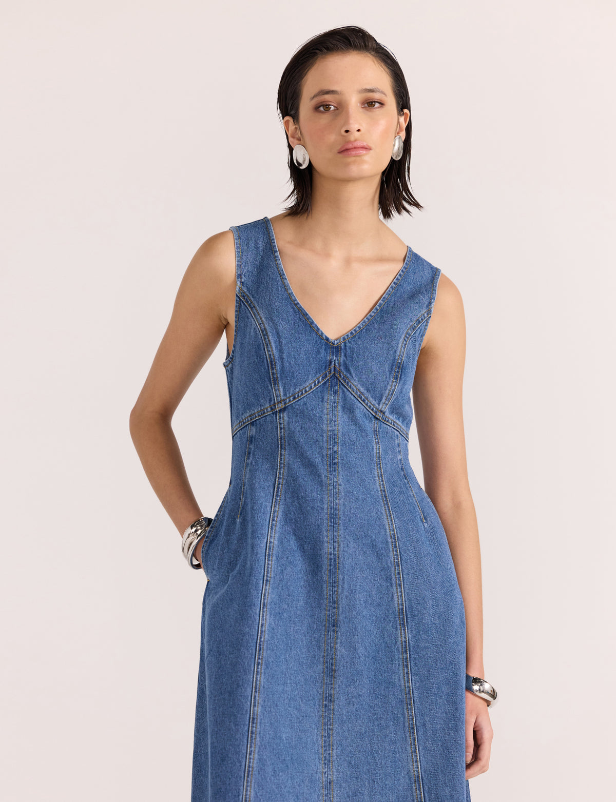 staple the label denim dress Staple The Label Tate Denim Midi Dress In Medium Wash
