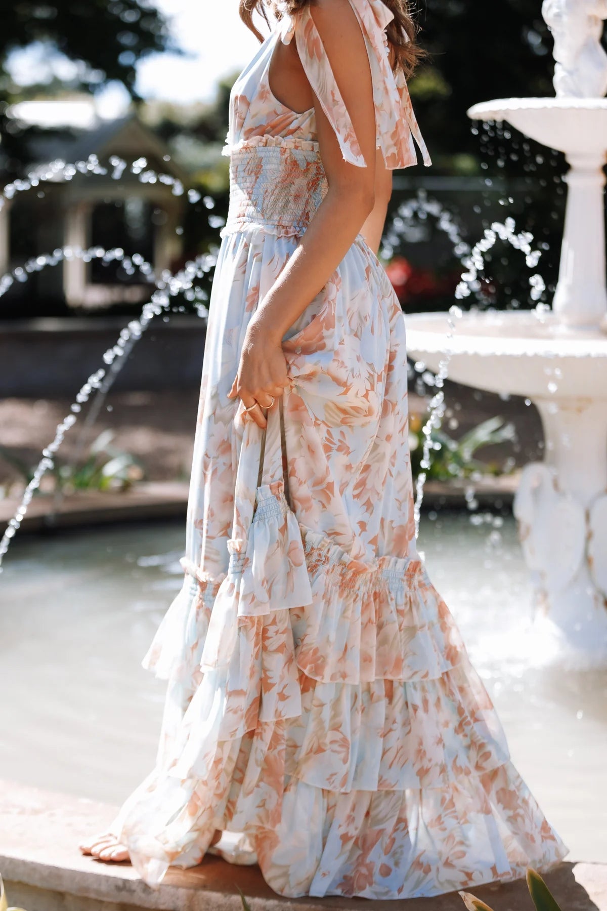 petal and pup blue floral dress & Size:24 glam for good Women's Rebirth Of Venus With its cowl neckline