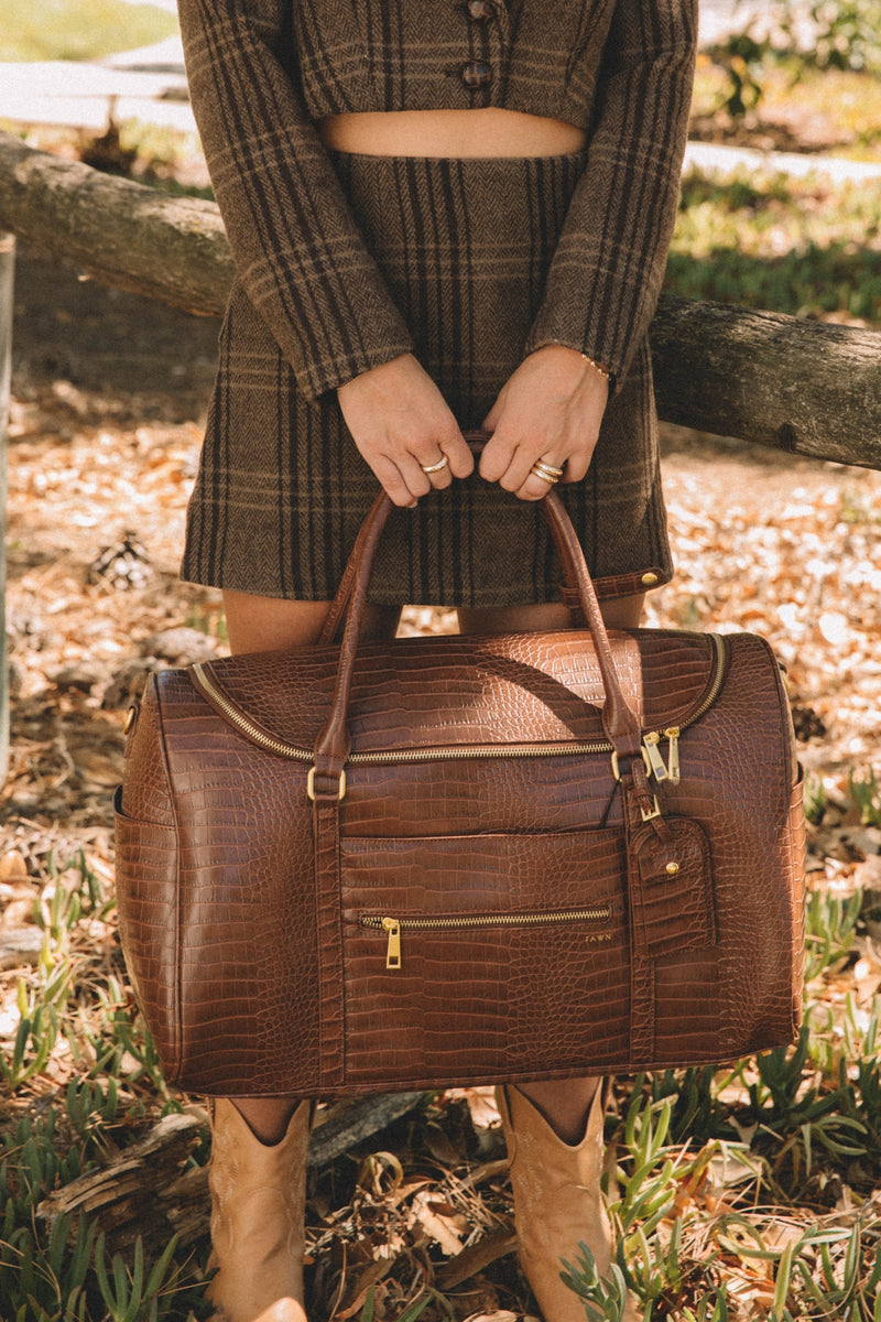 FAWN DESIGN THE WEEKENDER CROC PECAN