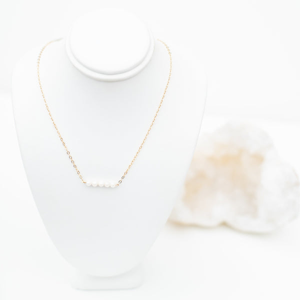 LUSH JEWELRY - PEARL BAR NECKLACE