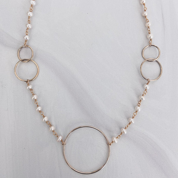 MAC & RY JEWELRY - PEARL & CIRCLE LINK NECKLACE